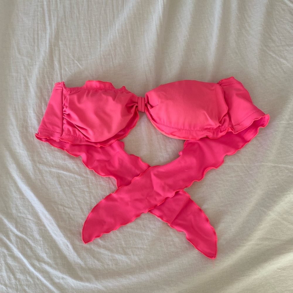 VICTORIA SECRET ruffled bikini top
